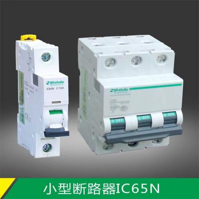 Schneider/施耐德電氣 iC65N 3P D13A  微型斷路器